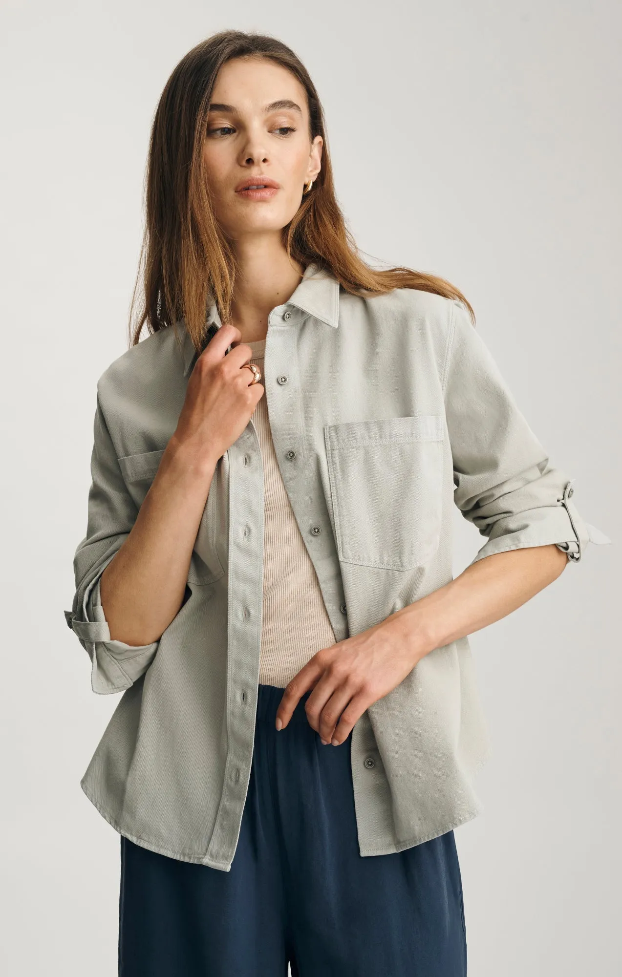 UTILITY SHIRT IN SEAGRASS sold by Mavi