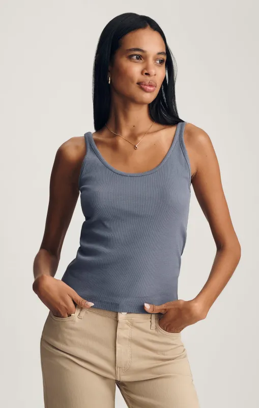 RIBBED SCOOP NECK TANK TOP IN GRISAILLE made by Mavi