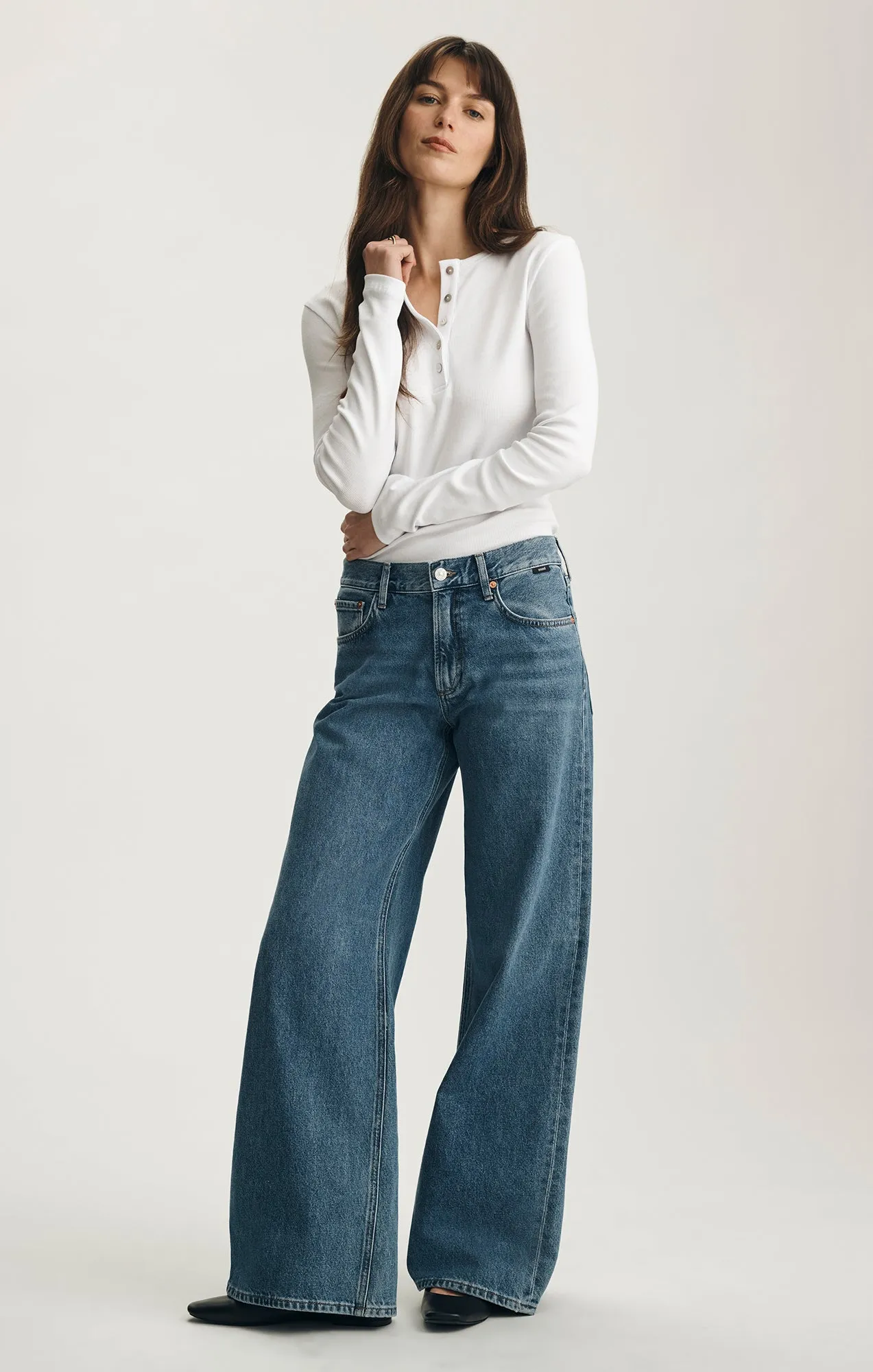 LONG SLEEVE HENLEY T-SHIRT IN WHITE sold by Mavi product image thumbnail 4