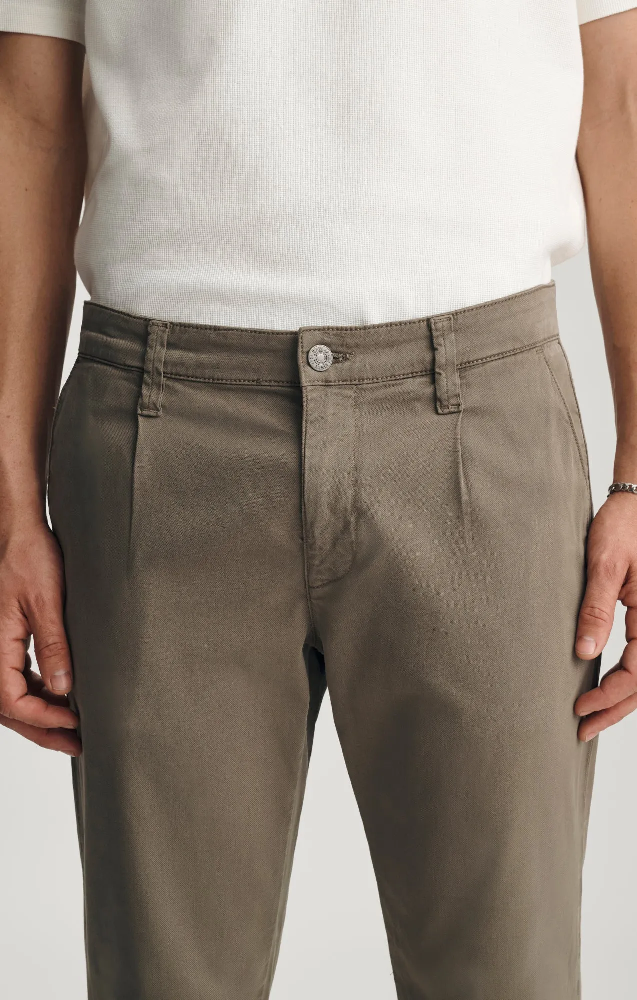 WILL PLEATED STRAIGHT CHINO IN PINE CITY sold by Mavi product image thumbnail 5