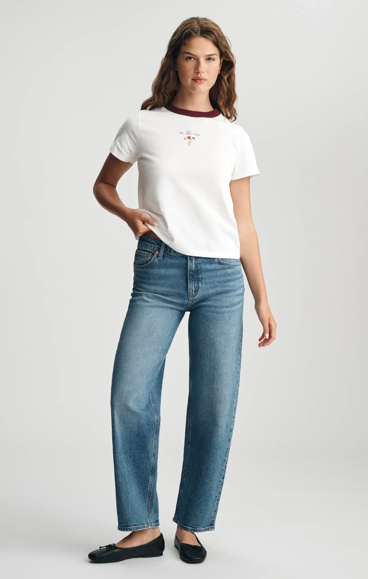 ON THE RISE GRAPHIC T-SHIRT IN ANTIQUE WHITE sold by Mavi product image thumbnail 2