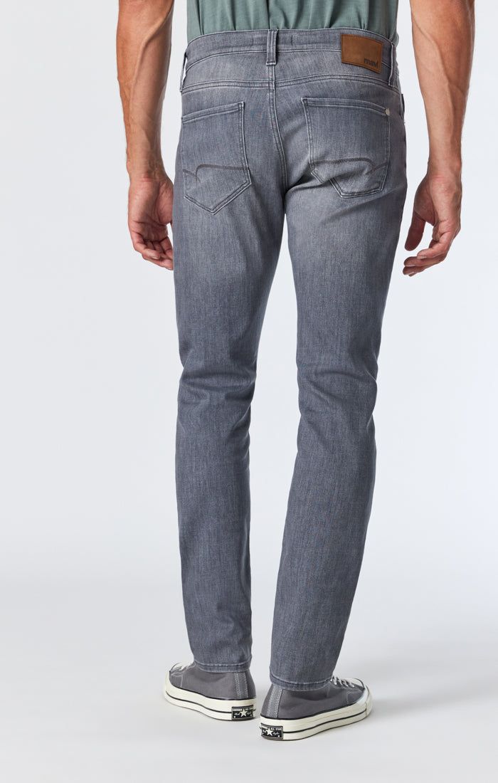 JAKE SLIM LEG IN MID GREY BRUSHED FEATHER BLUE sold by Mavi product image thumbnail 7