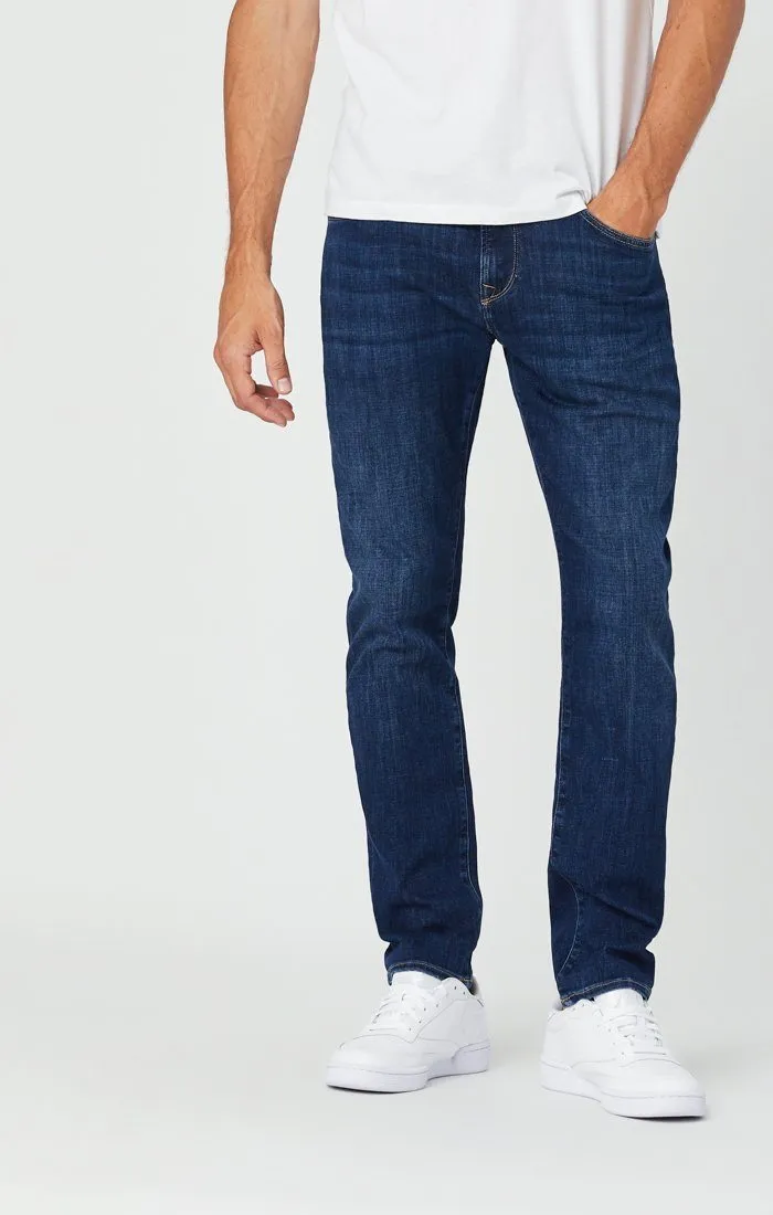 ZACH STRAIGHT LEG JEANS IN DARK FEATHER BLUE sold by Mavi product image thumbnail 3