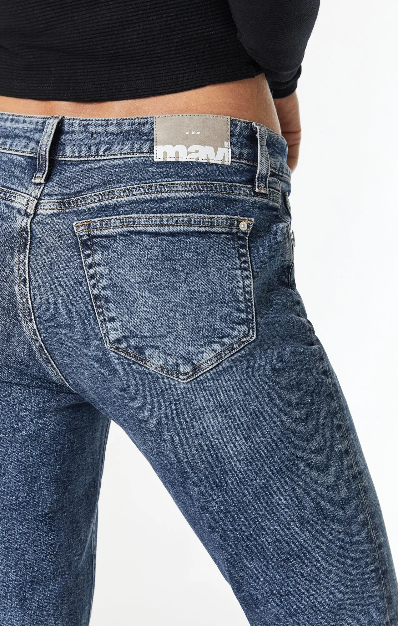 ADA BOYFRIEND JEANS IN MID RIPPED RECYCLE BLUE sold by Mavi product image thumbnail 3
