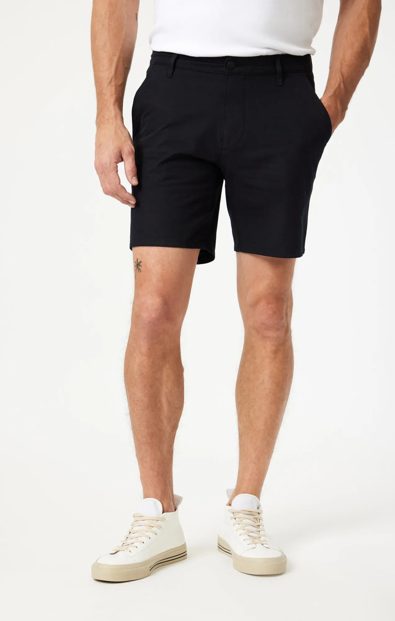 DARREN CHINO SHORTS IN BLACK TRUE MOVE sold by Mavi product image thumbnail 3