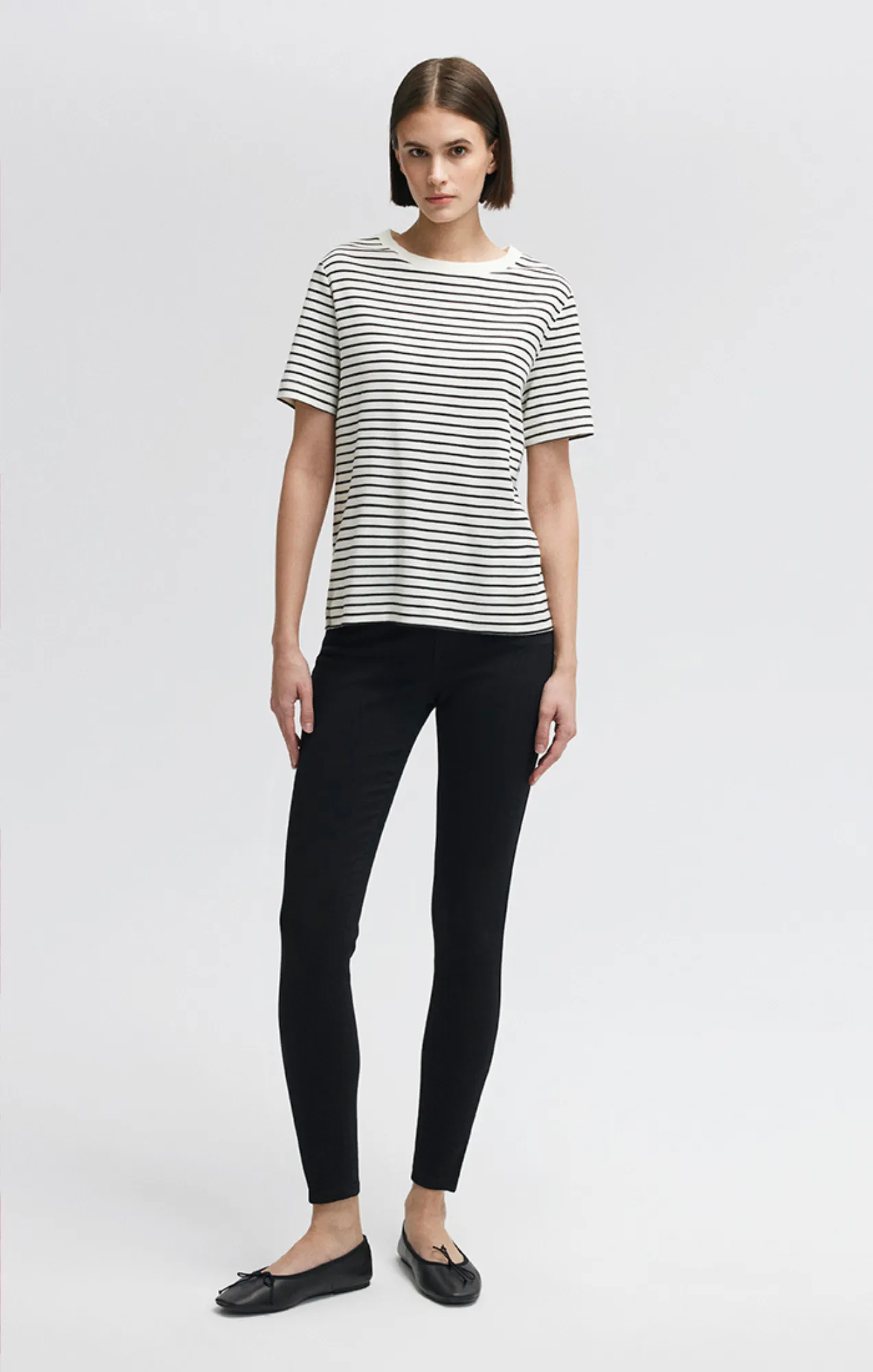 CREW NECK T-SHIRT IN BLACK STRIPED sold by Mavi product image thumbnail 2