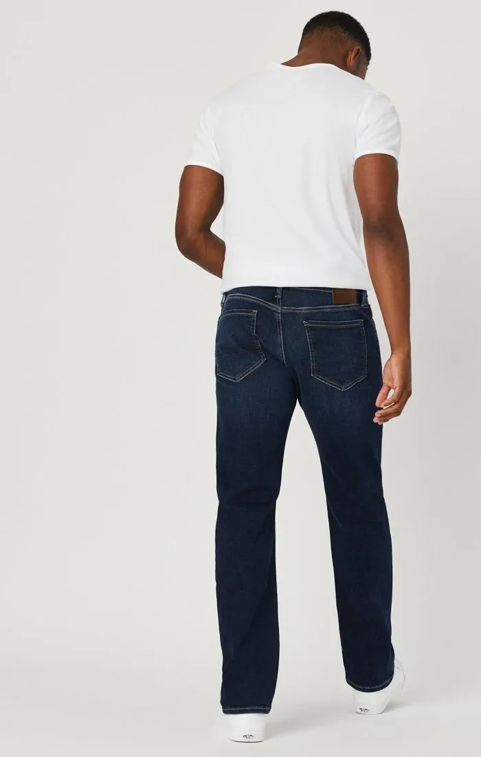 ZACH STRAIGHT LEG JEANS IN DEEP BRUSHED ORGANIC MOVE sold by Mavi product image thumbnail 3