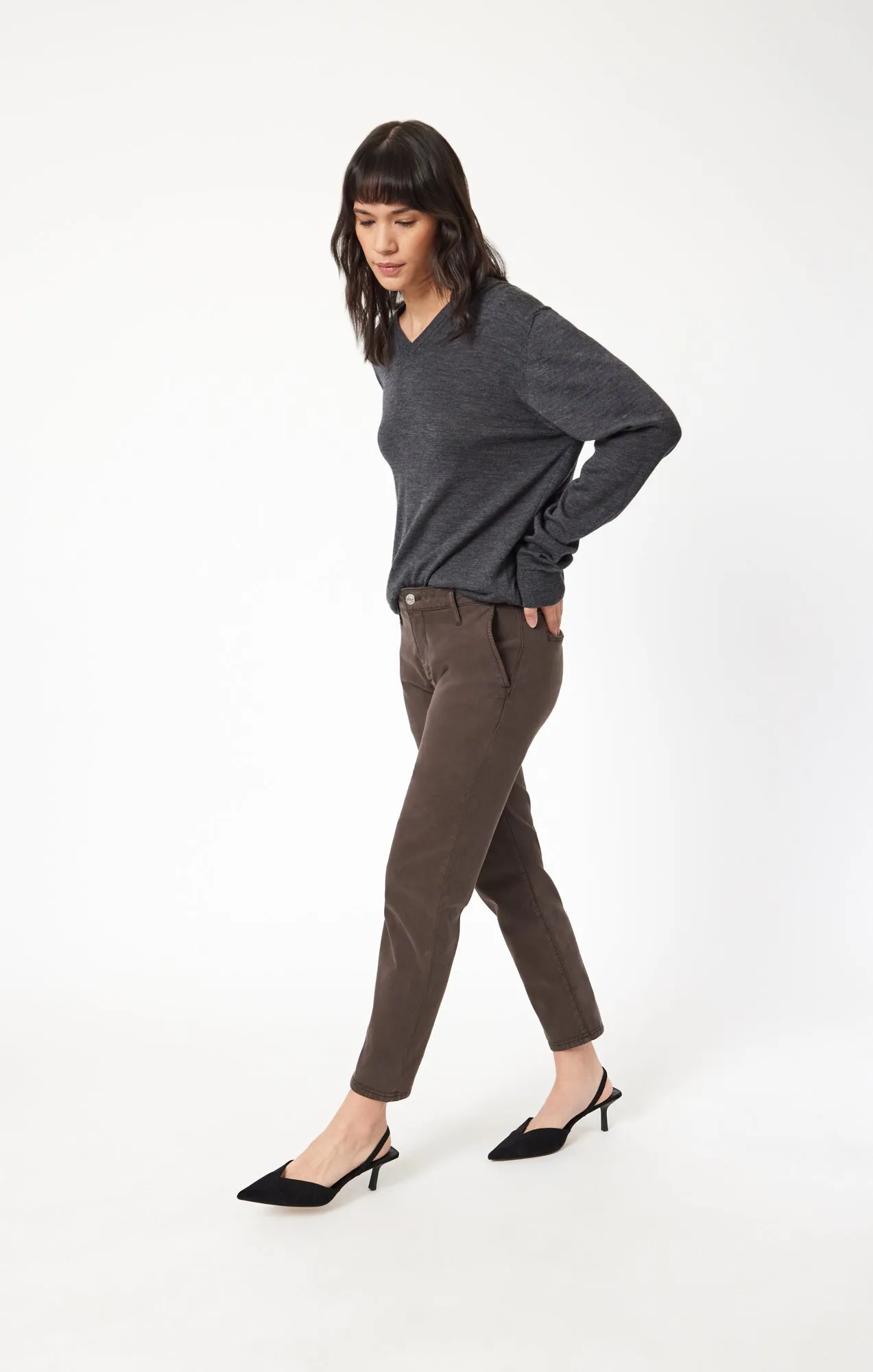 BROOKE SLIM CHINO IN OAK LUXE TWILL sold by Mavi product image thumbnail 2