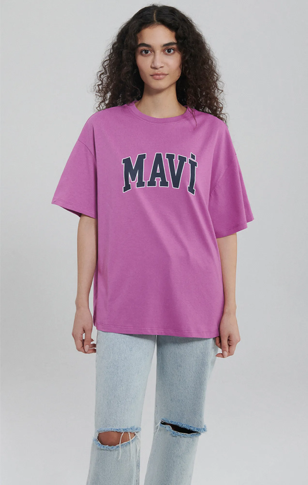 MAVI LOGO T-SHIRT IN BODACIOUS sold by Mavi
