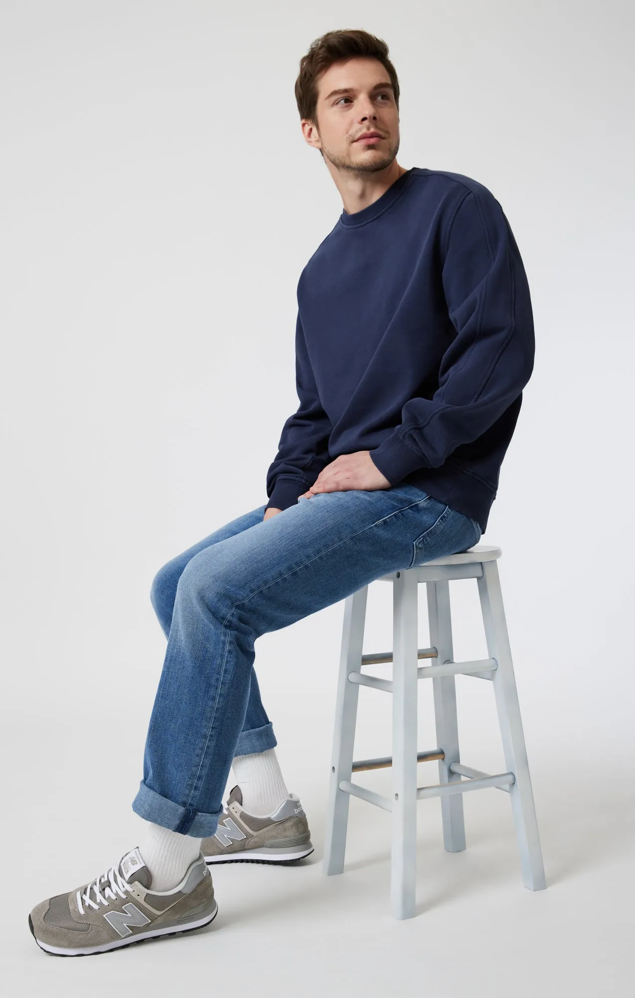 ZACH STRAIGHT LEG IN MID BRUSHED ORGANIC VINTAGE sold by Mavi product image thumbnail 2