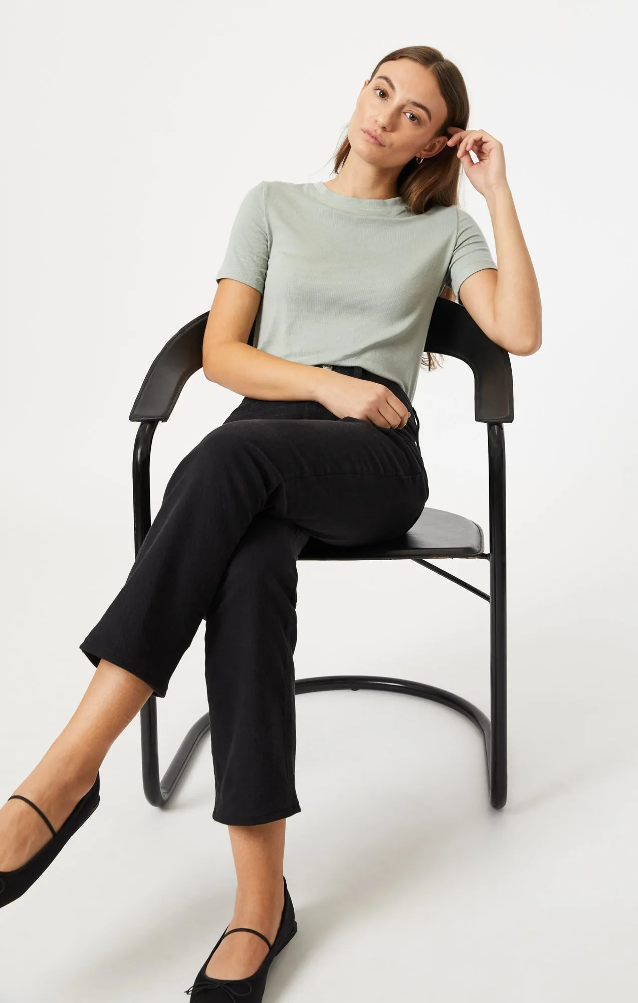 NEW YORK STRAIGHT LEG IN BLACK DENIM sold by Mavi