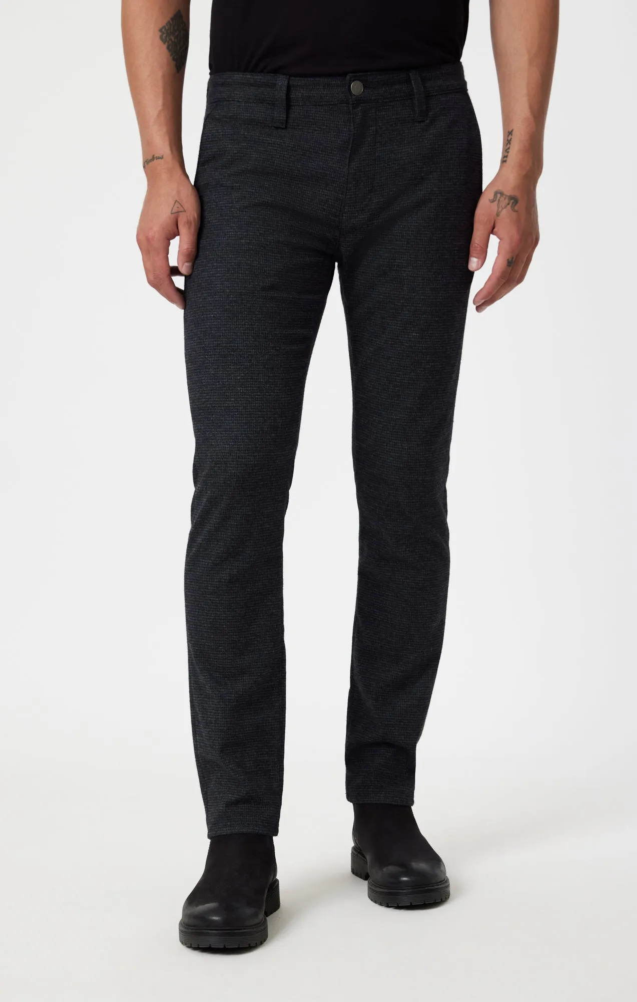 MILTON SLIM STRAIGHT CHINO IN NAVY HERRINGBONE sold by Mavi product image thumbnail 3