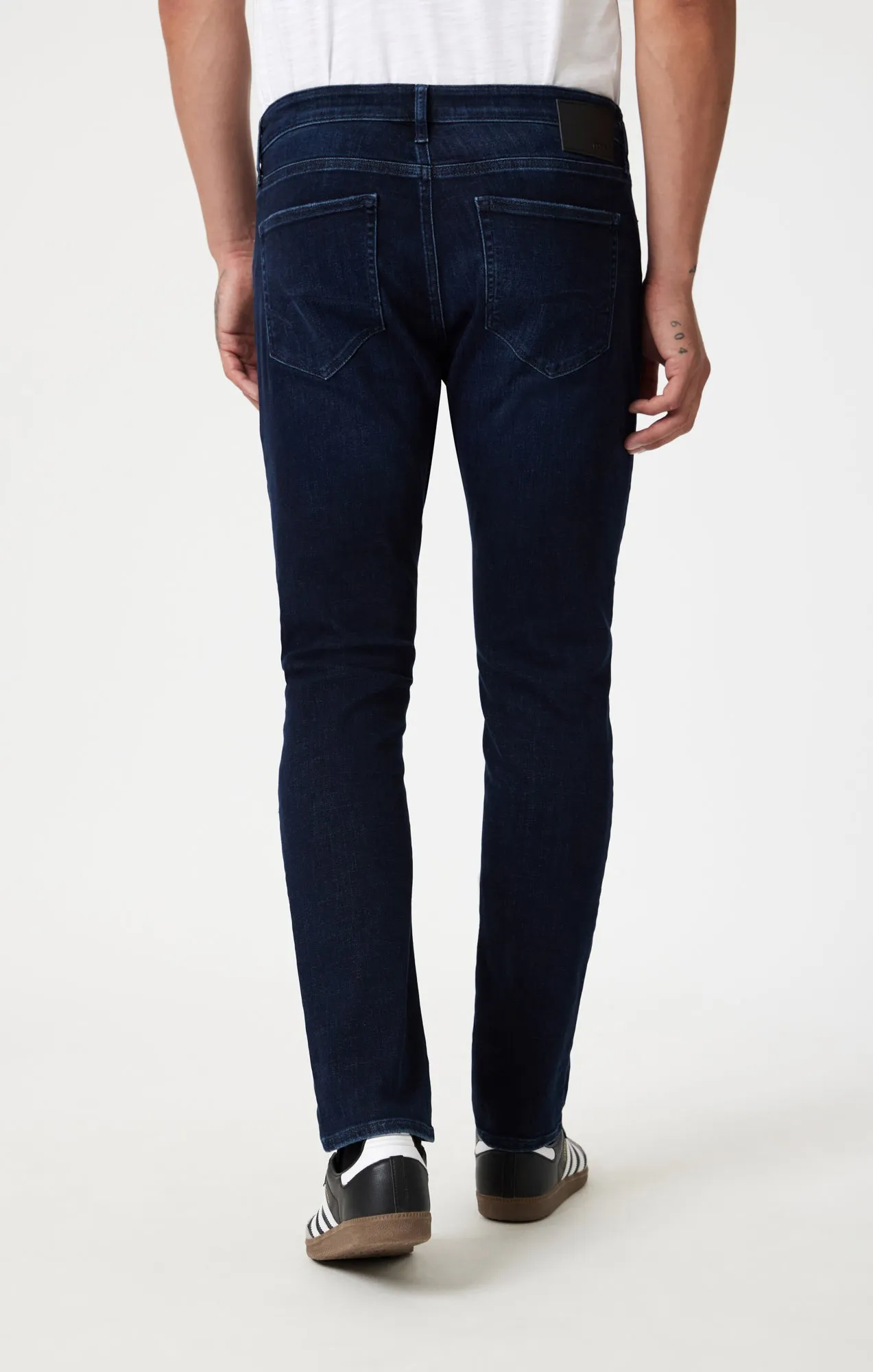 JAKE SLIM LEG IN DEEP BRUSHED FEATHER BLUE sold by Mavi product image thumbnail 5