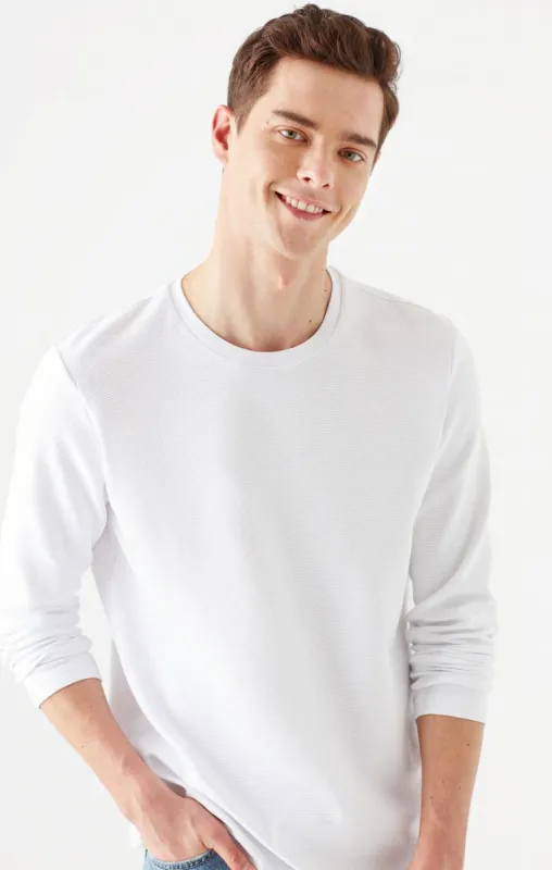 MEN'S LONG SLEEVE T-SHIRT IN WHITE sold by Mavi