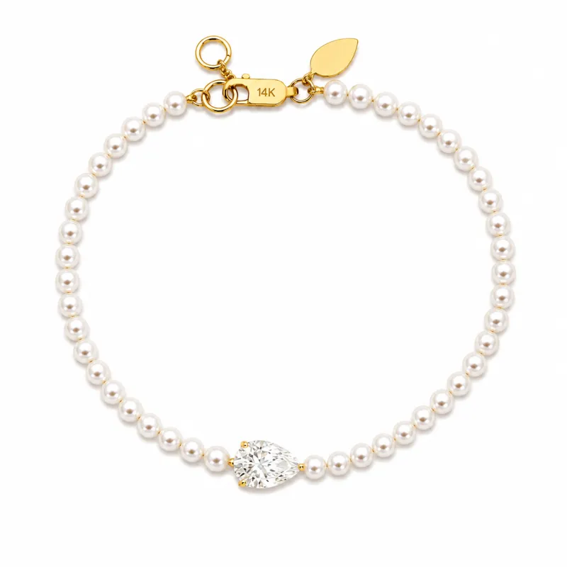 Pearl and Lab Grown Pear Cut Diamond Bracelet 1ct made by Meira T