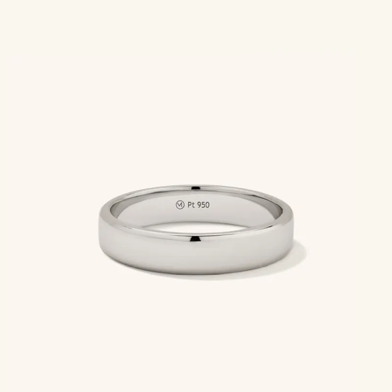 14k Gold, White Gold & Platinum 4mm Smooth Band Ring - Jewelry | Mejuri sold by Mejuri