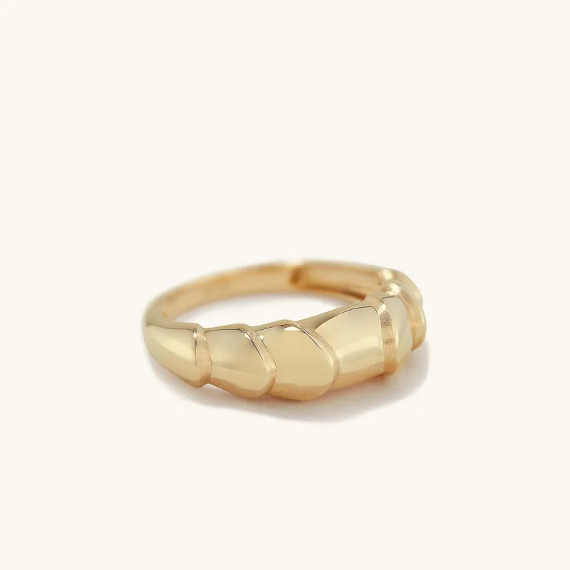 14k Gold Limited-Edition NYC Dôme Ring - Jewelry | Mejuri sold by Mejuri