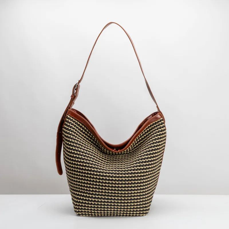 SAMPLE SM6583 Saddle Shoulder Bag - FINAL SALE made by Melie Bianco