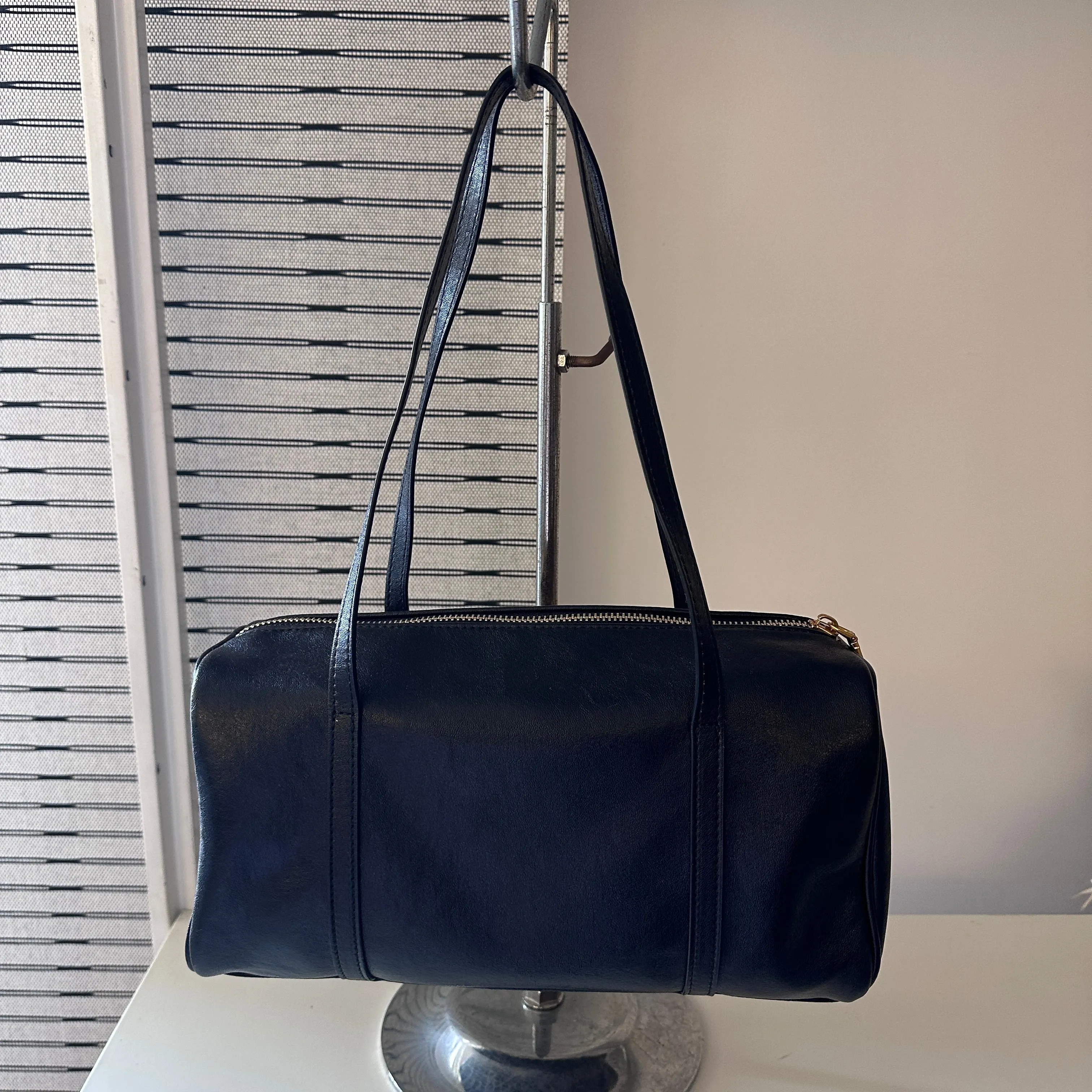 SAMPLE SM4276 Black Small/Medium Shoulder Bag - FINAL SALE sold by Melie Bianco product image thumbnail 2