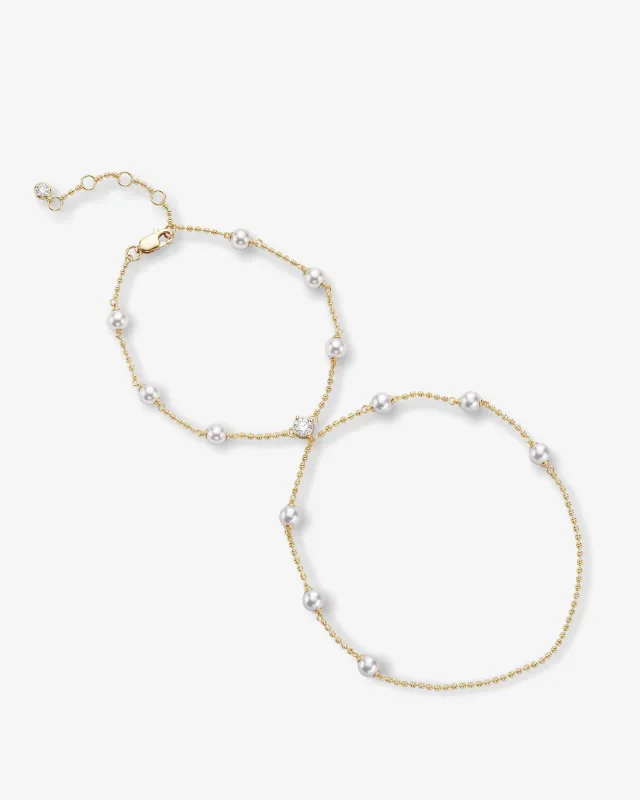 Perfect Pearl Hand-Chain - Gold made by Melinda Maria