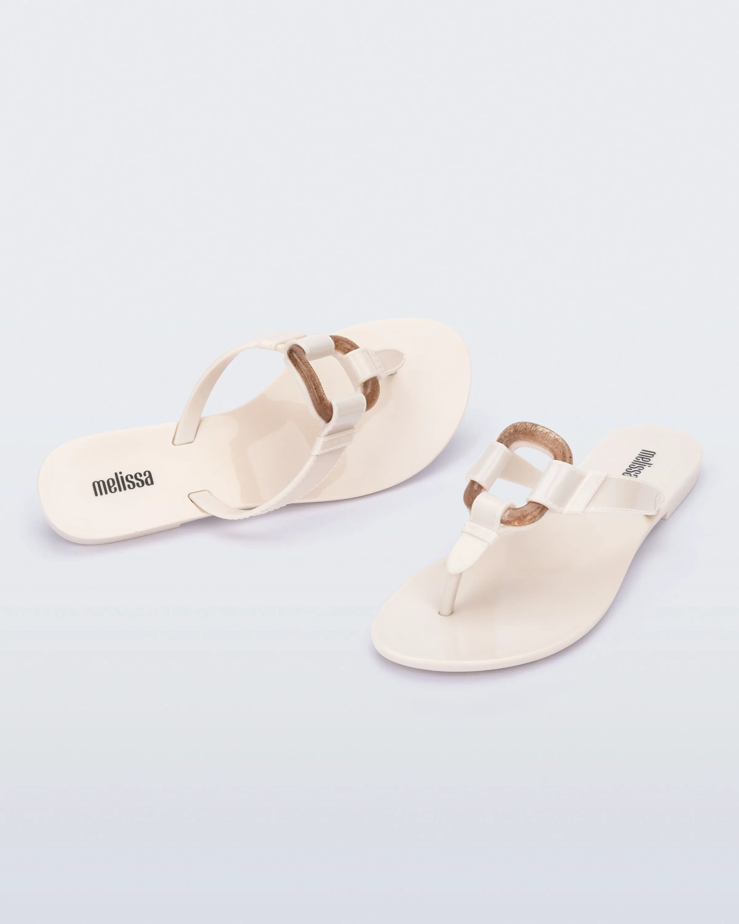 Olivia sold by Melissa product image thumbnail 2