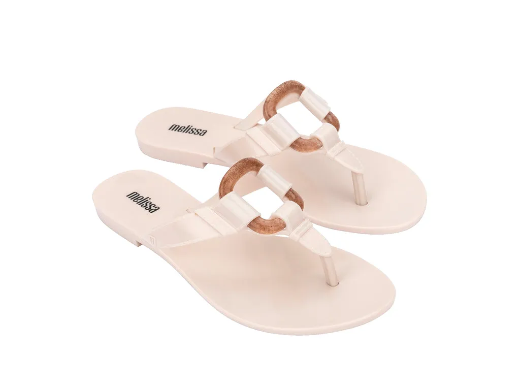 Olivia sold by Melissa product image thumbnail 4