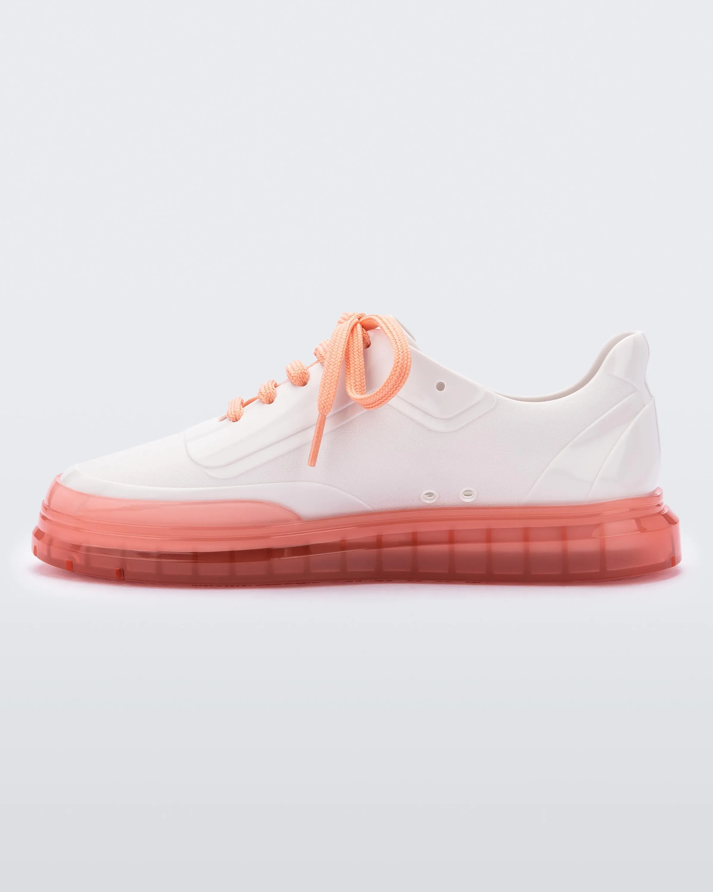 Classic sold by Melissa product image thumbnail 3