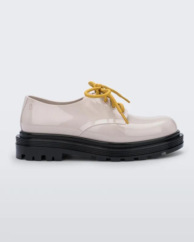 Bass sold by Melissa