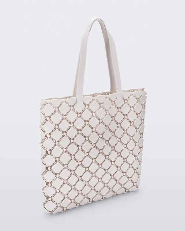 Mogu Bag sold by Melissa