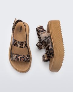 Brave Papete Platform sold by Melissa