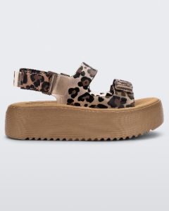 Brave Papete Platform sold by Melissa