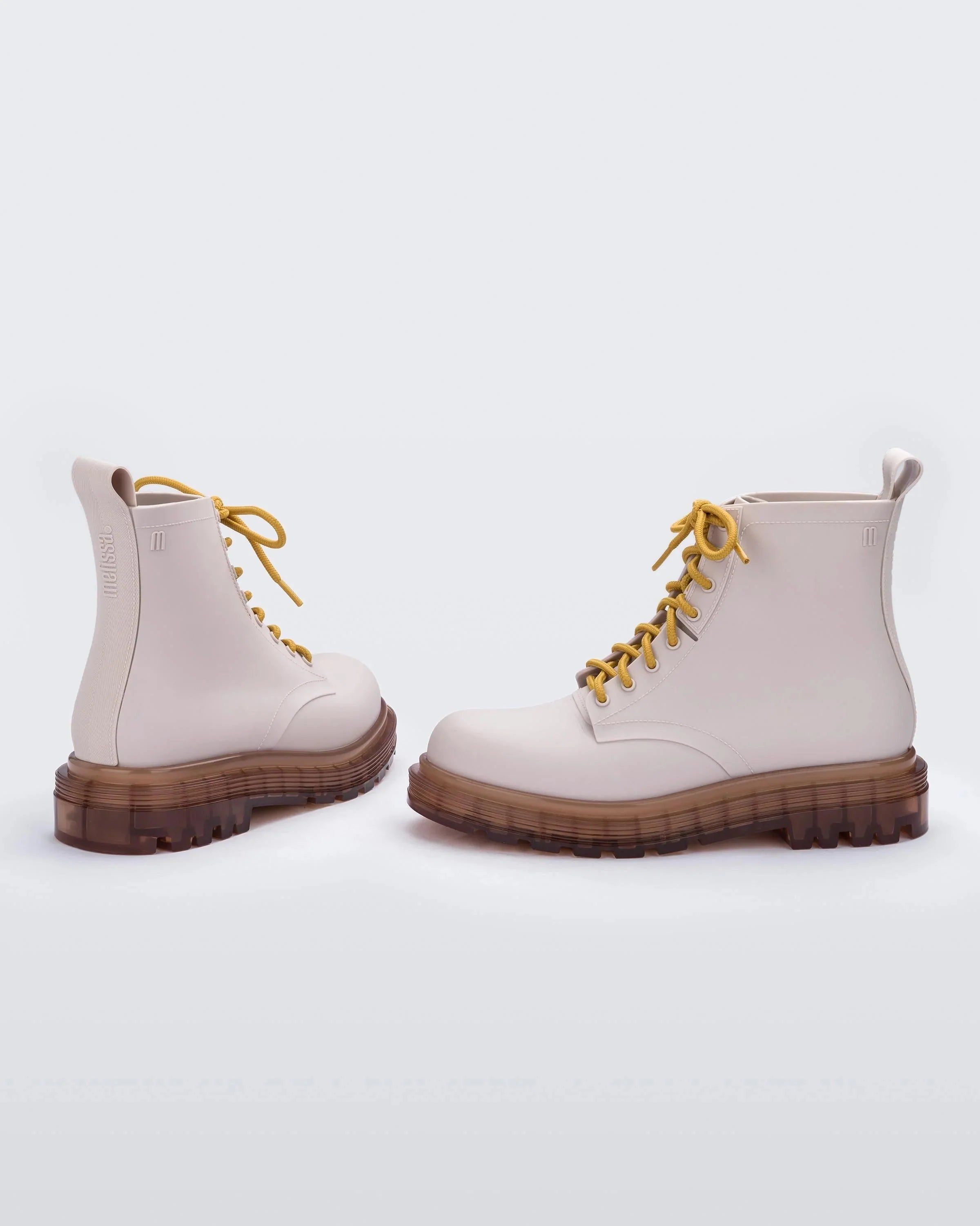 Coturno sold by Melissa product image thumbnail 4