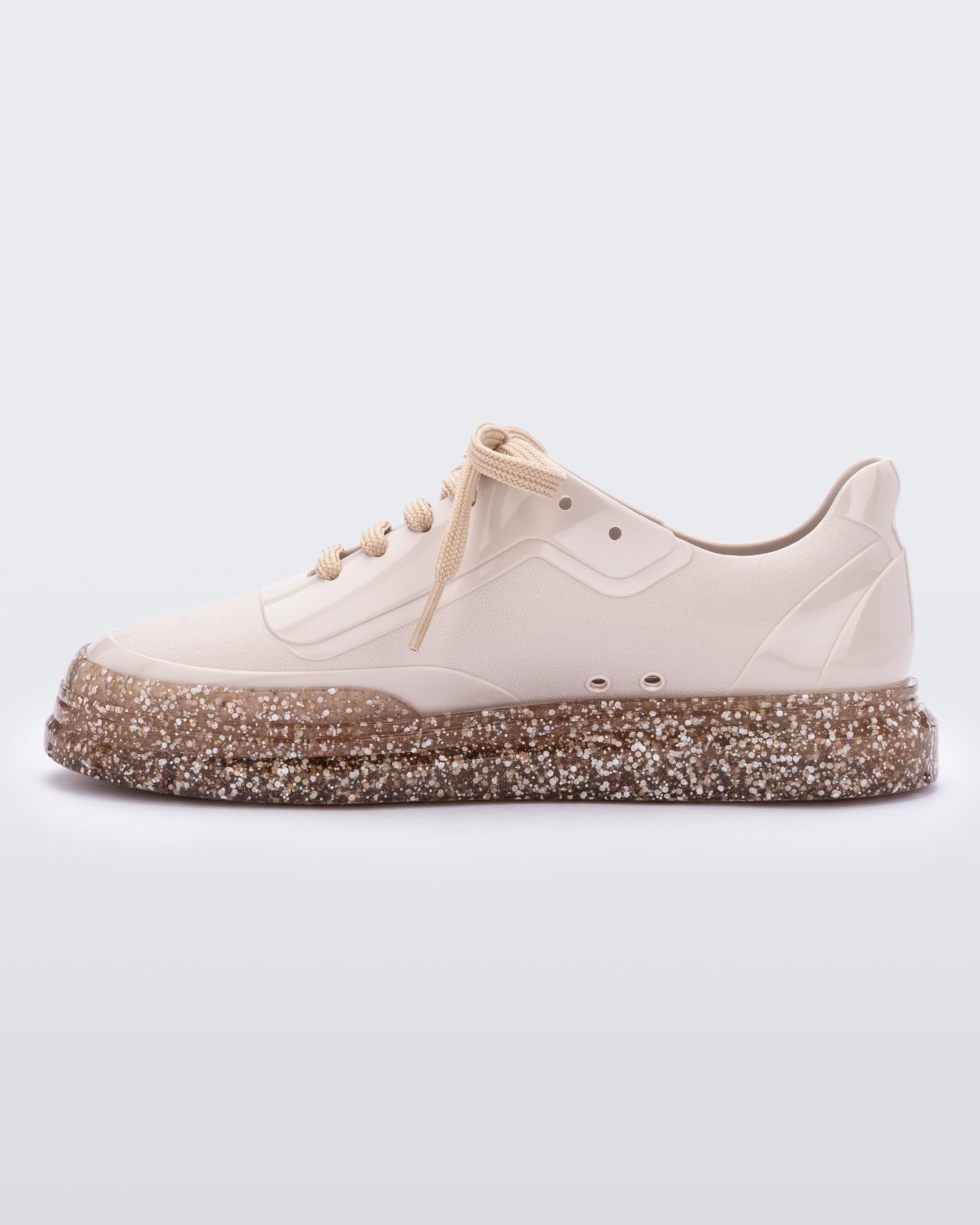 Classic sold by Melissa product image thumbnail 3