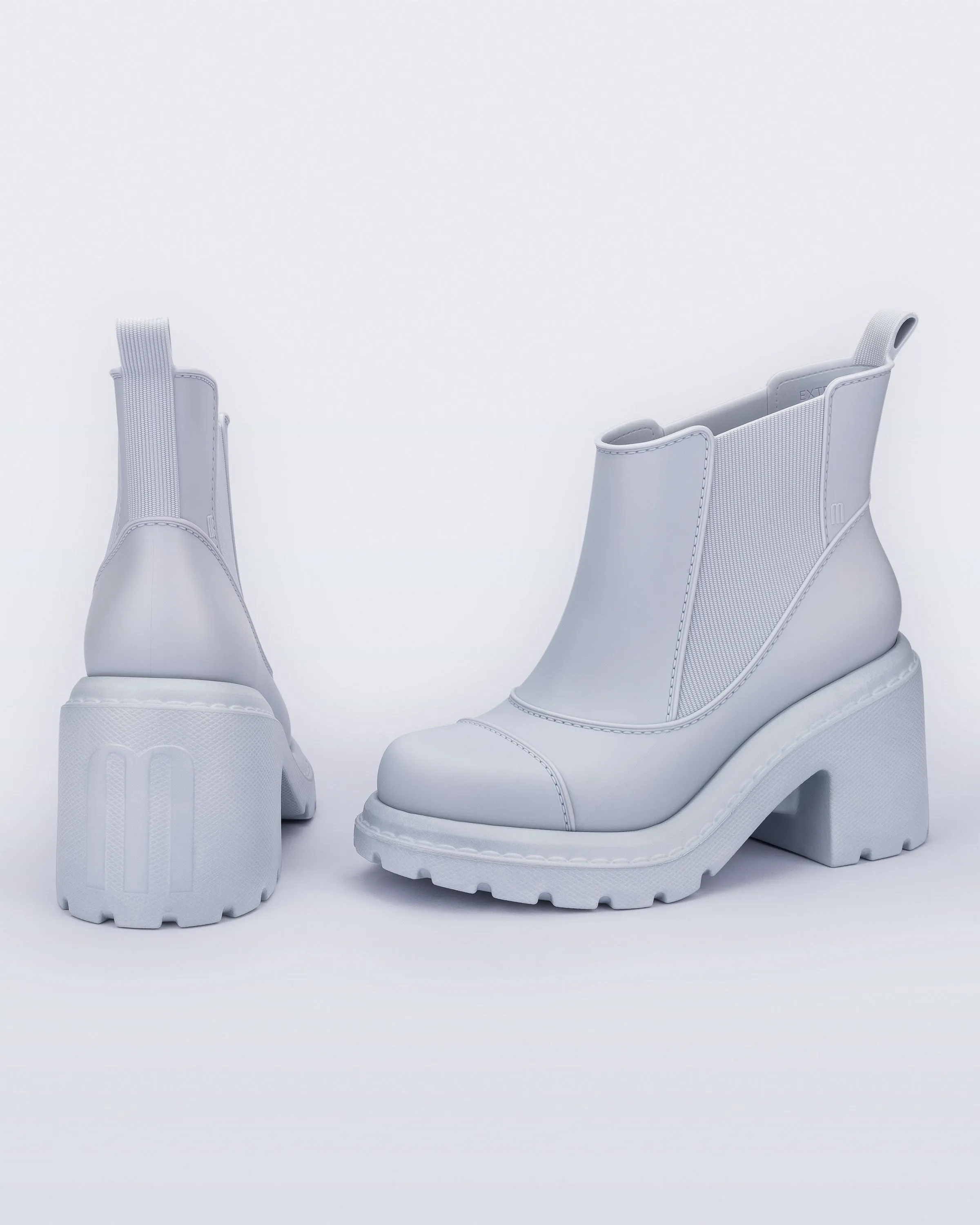 Courtney sold by Melissa product image thumbnail 2