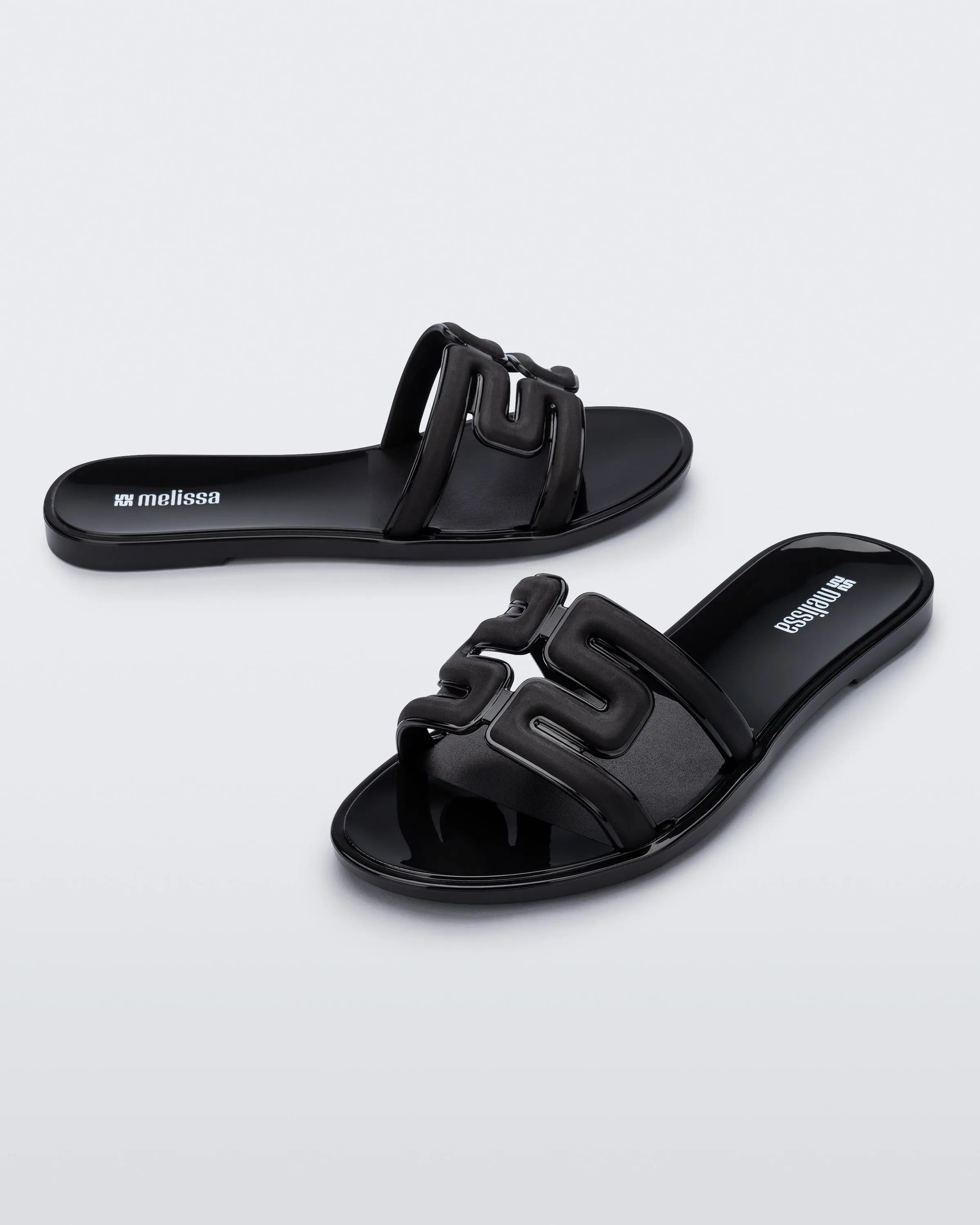 M Slide sold by Melissa product image thumbnail 4