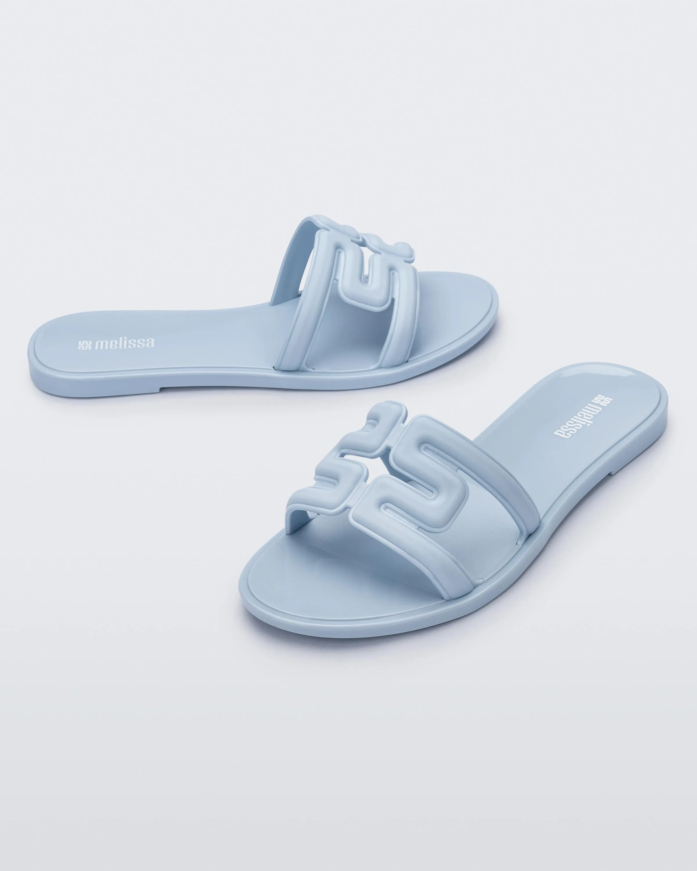 M Slide sold by Melissa product image thumbnail 4