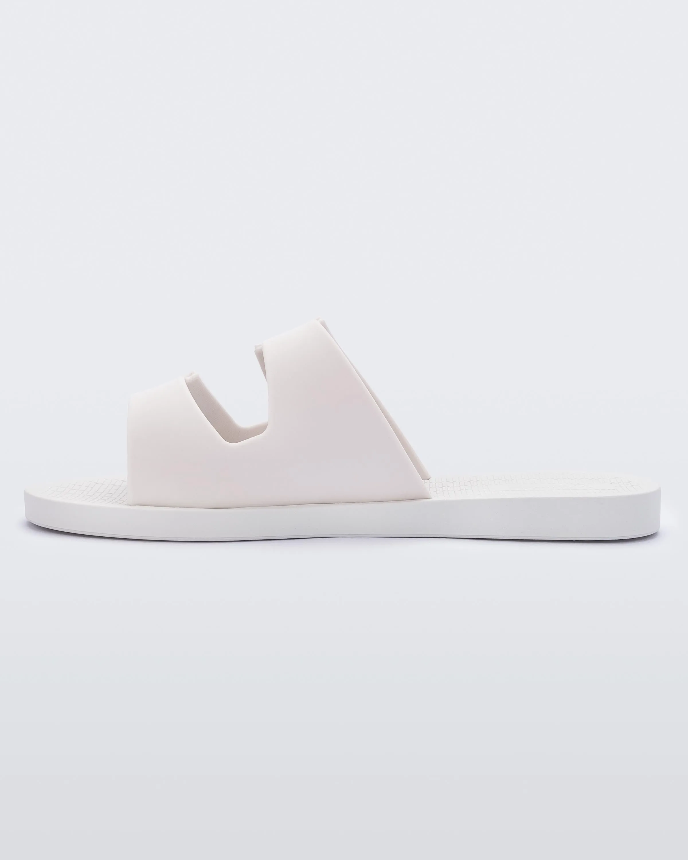 Sun Malibu sold by Melissa product image thumbnail 3