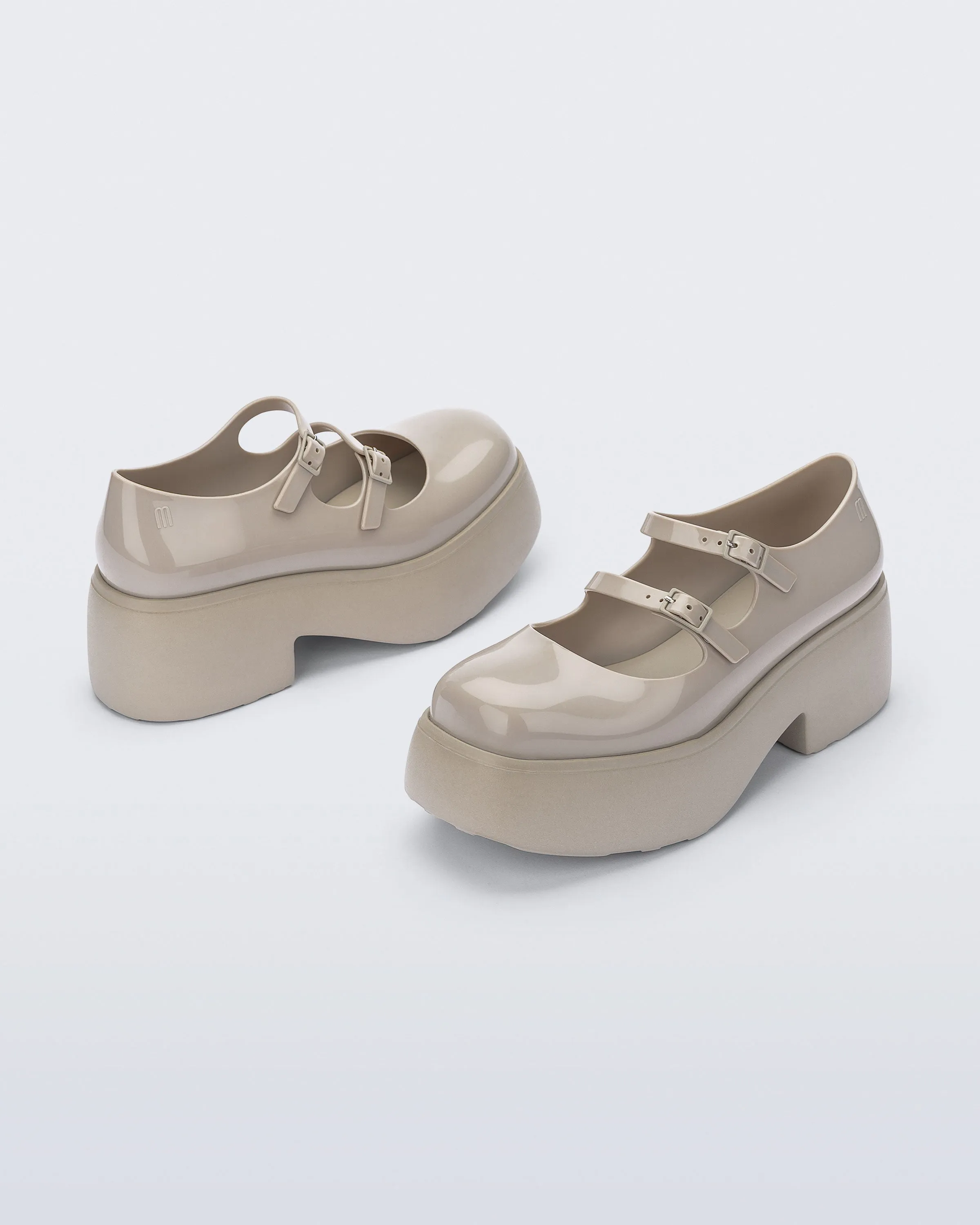 Farah sold by Melissa product image thumbnail 2