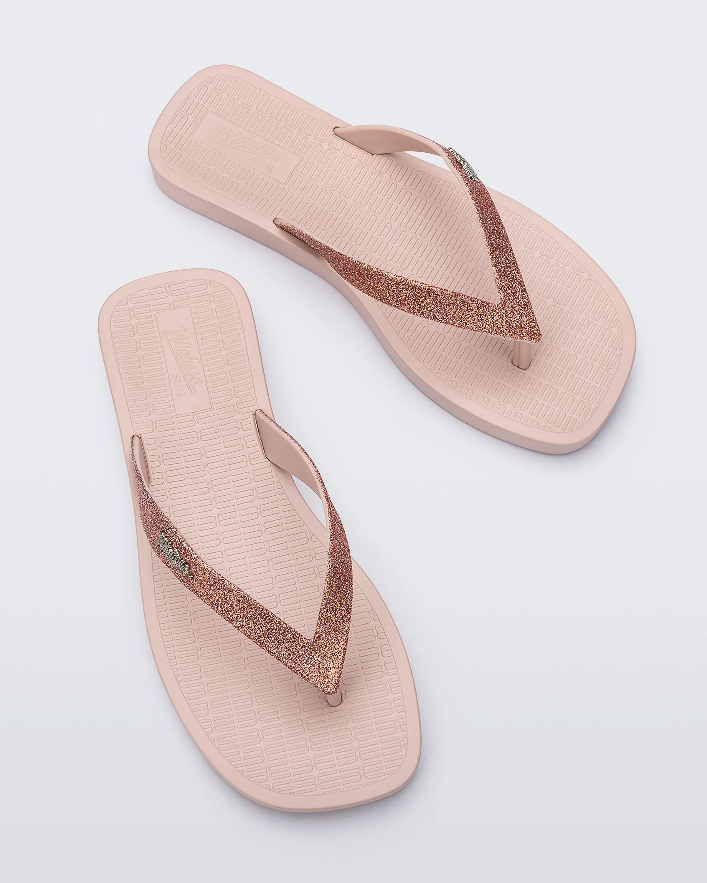 Sun Long Beach sold by Melissa product image thumbnail 3