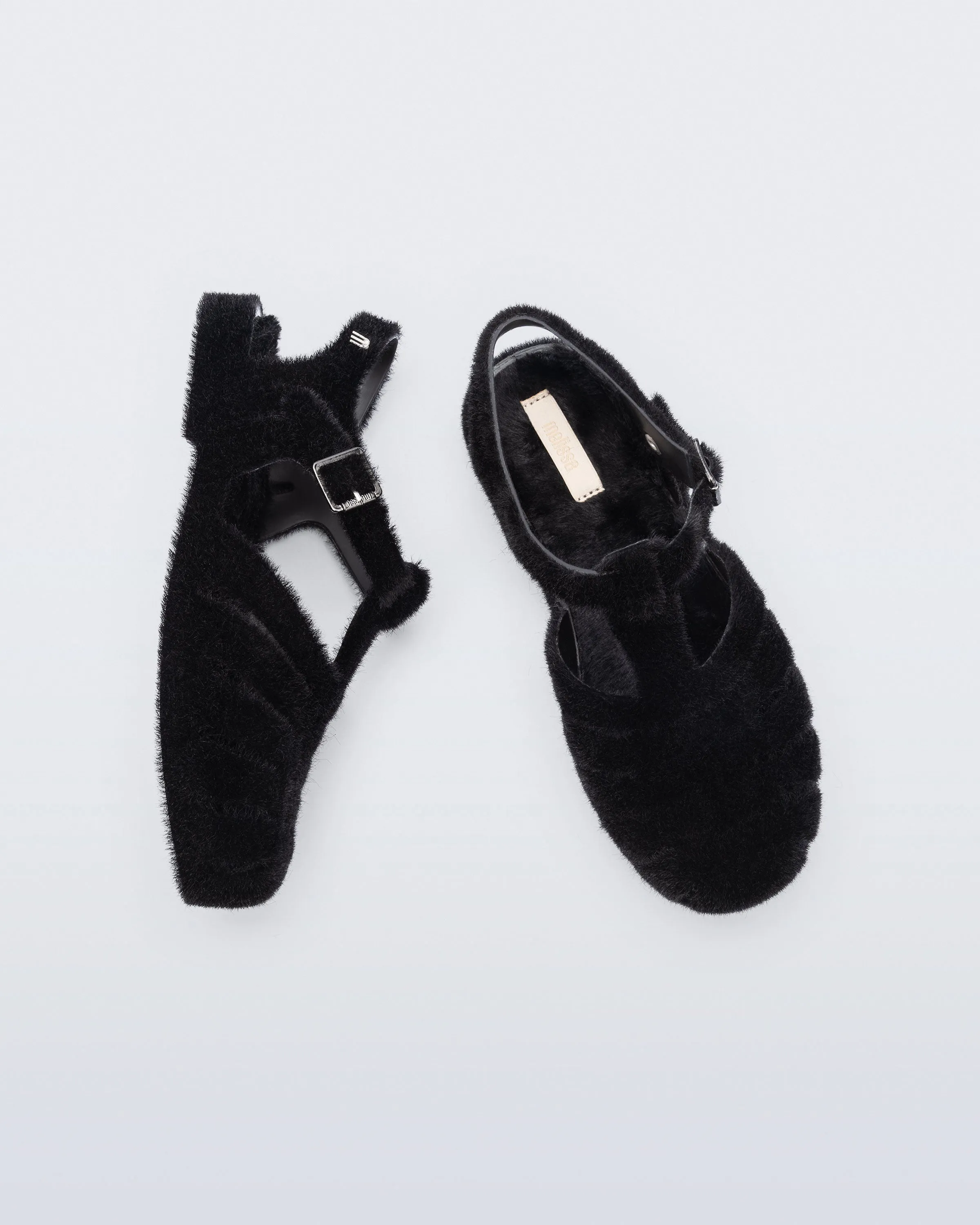 Possession Warm sold by Melissa product image thumbnail 5