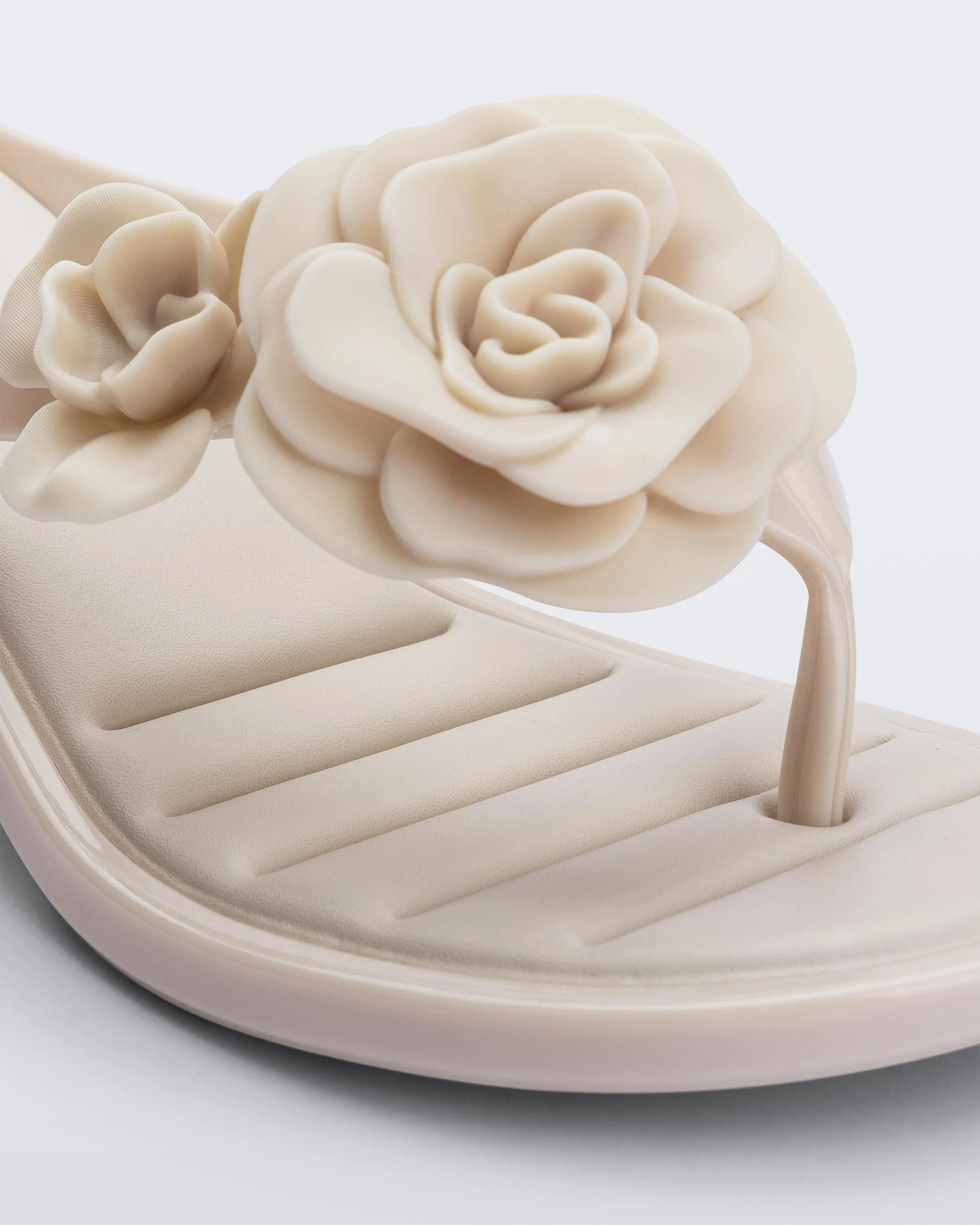 Kitten Heel Petals sold by Melissa product image thumbnail 5