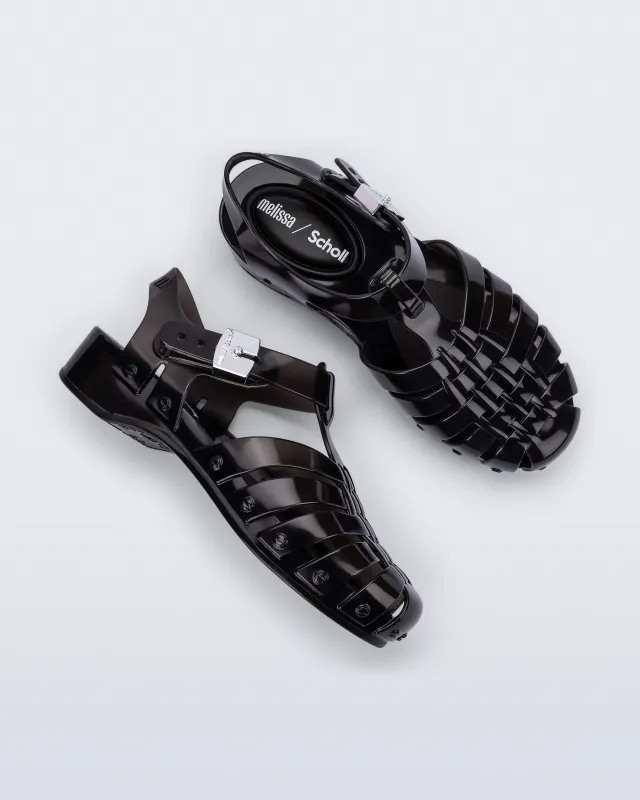 Possession Pescura made by Melissa