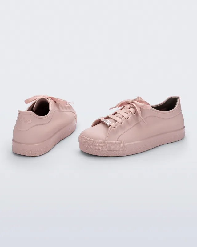 Wow Sneaker made by Melissa