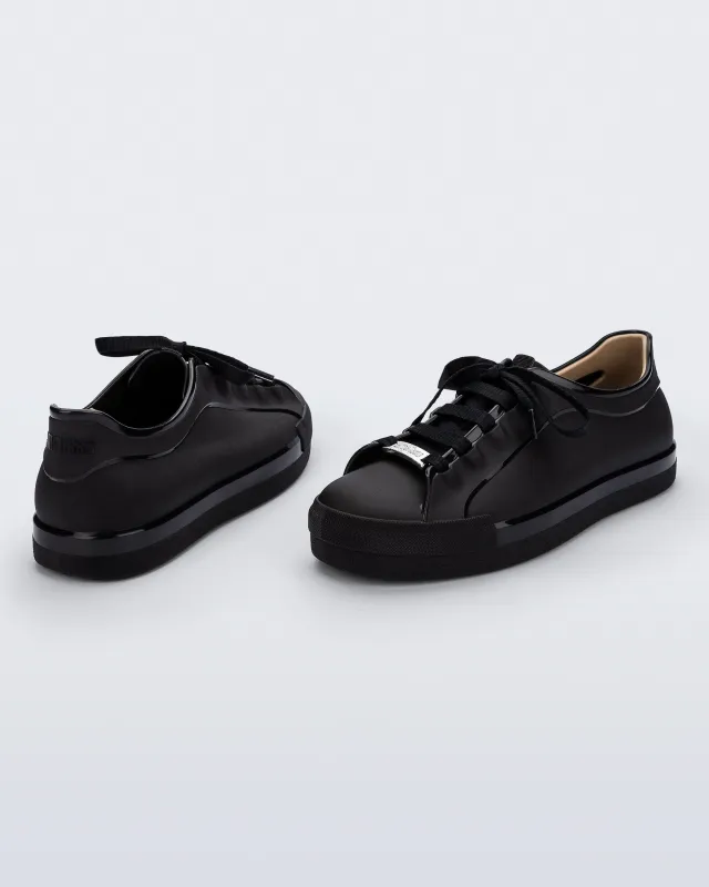 Wow Sneaker made by Melissa