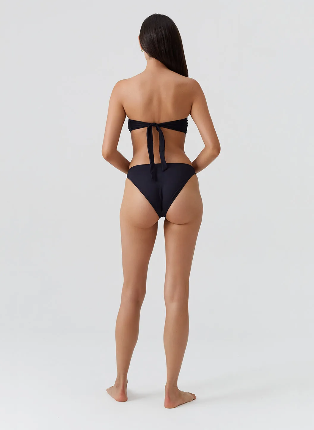 Barcelona Black Bikini Top sold by Melissa Odabash product image thumbnail 4