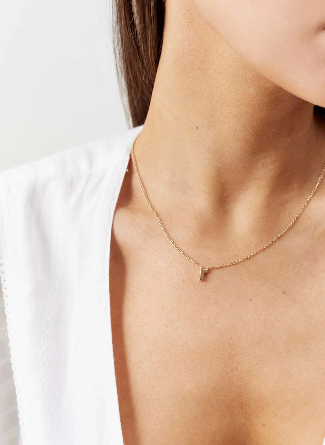 Letter 'r' Pendant Necklace sold by Melissa Odabash product image thumbnail 3