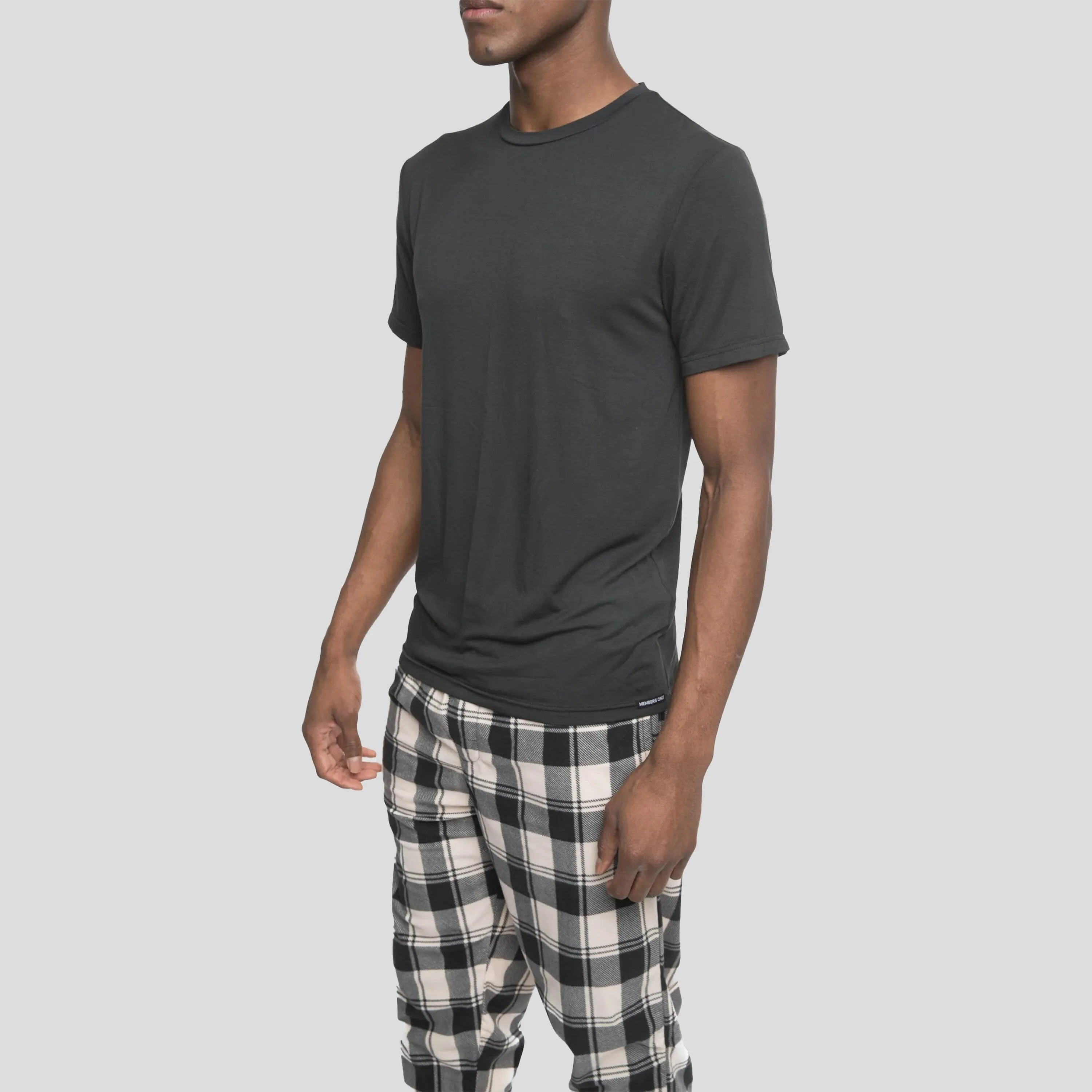 Men's Short Sleeve Bamboo Rayon Sleep Shirt - BLACK - FINAL SALE sold by Members Only product image thumbnail 3