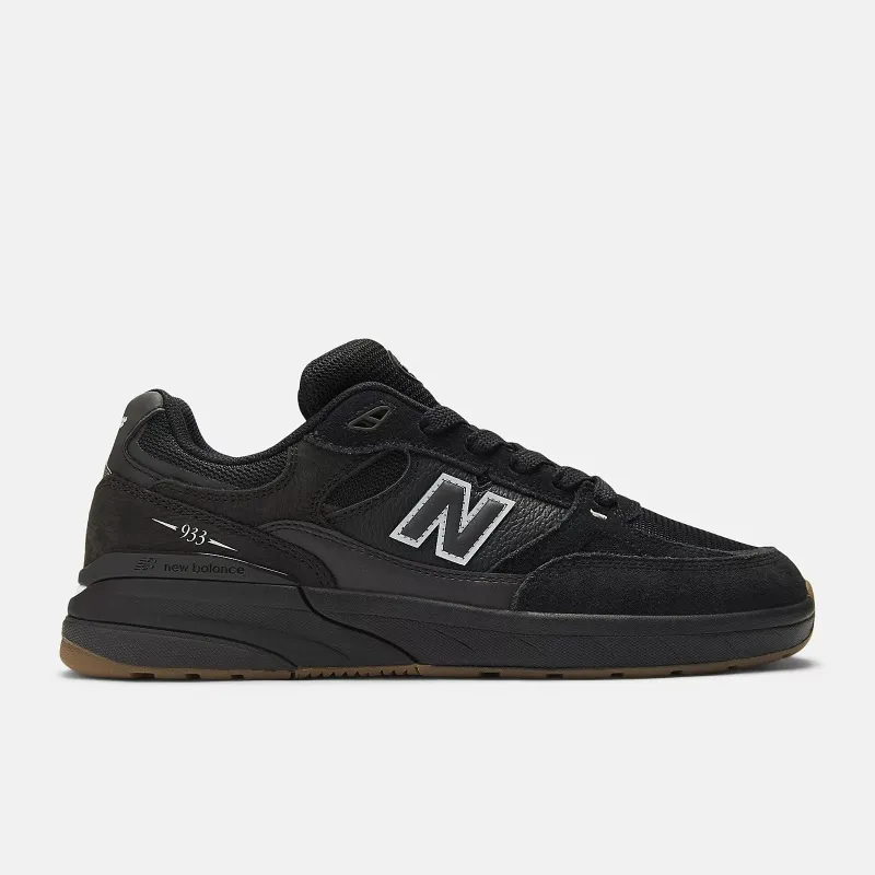 NB Numeric Andrew Reynolds 933 - Black sold by MENU