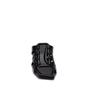 Aria Mid – Black sold by MERCEDES CASTILLO