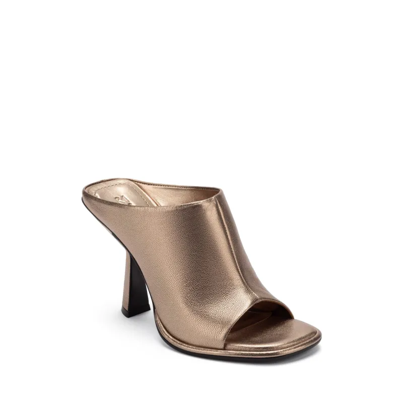 June High – Tungsten sold by MERCEDES CASTILLO